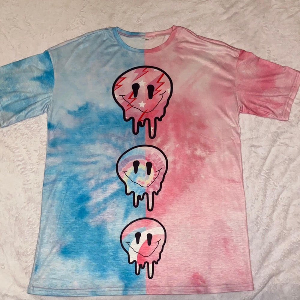 SHEIN T-Shirt
